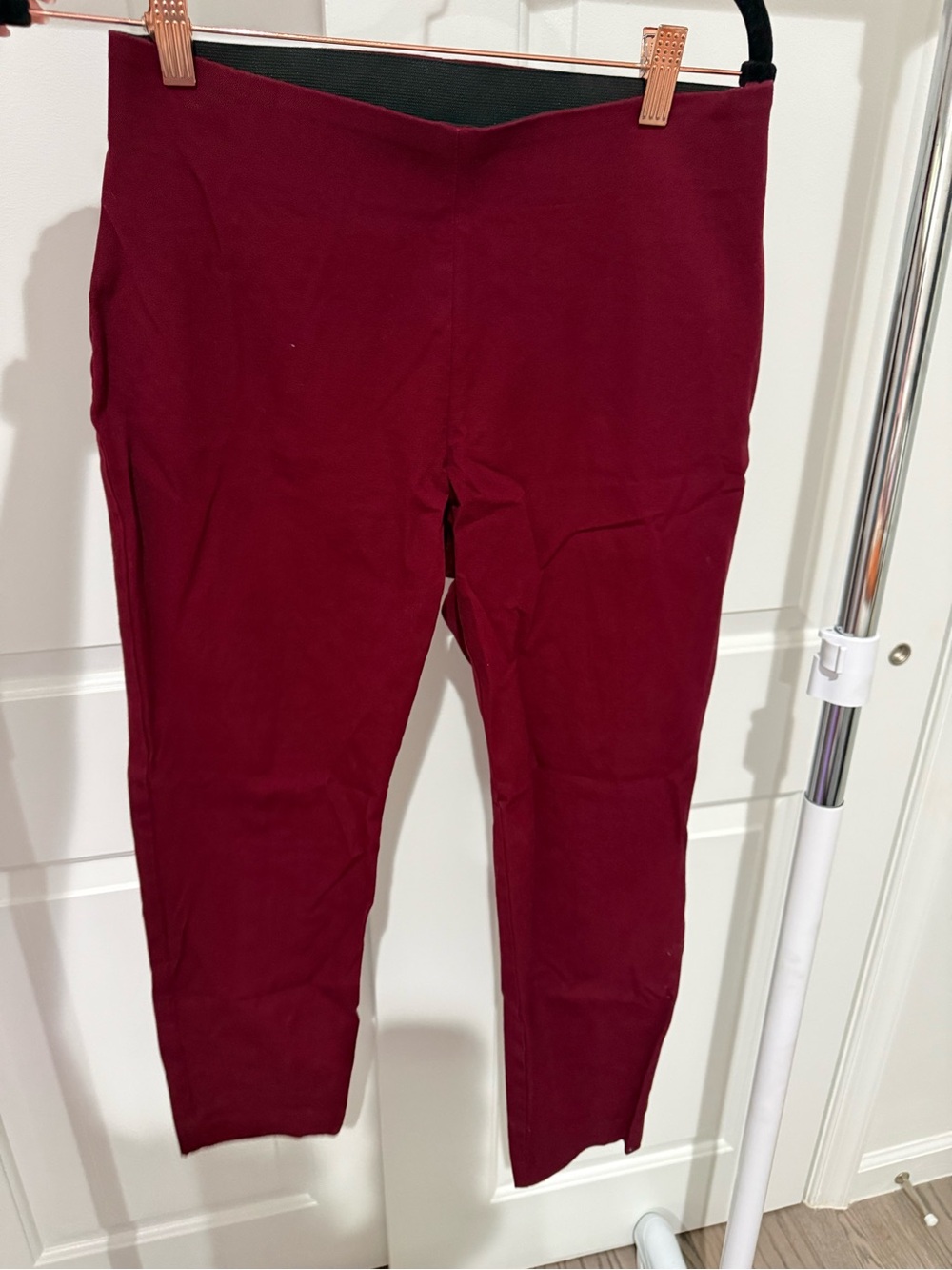 Stretch Pull-On Leggings in Deep Burgundy